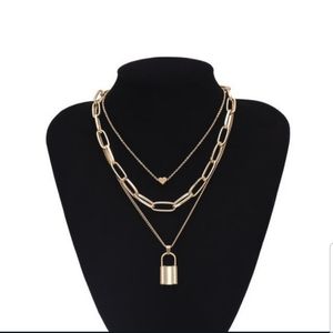 Multi layer necklace